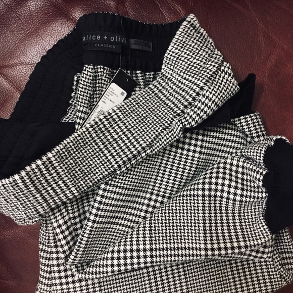Alice and Olivia Pete Plaid Pull Up Pant
